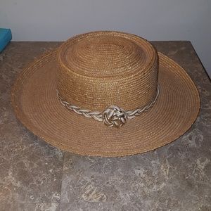 Ladies Straw hat w/ gold and cream accents